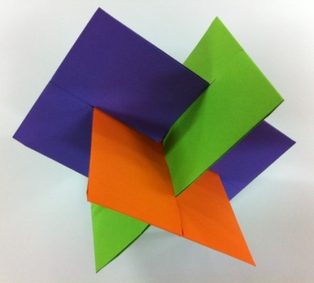 Модульная фигура XYZ, от Ника Робинсона