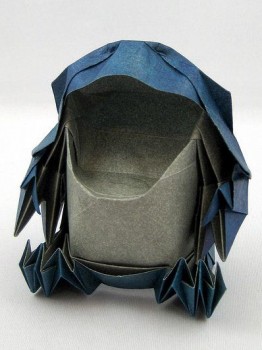 Warai – смеющуюся фигурка из бумаги от  Joseph Wu