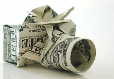 Фотоаппарат оригами из денег