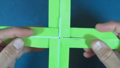 Оригами бумеранг двойной