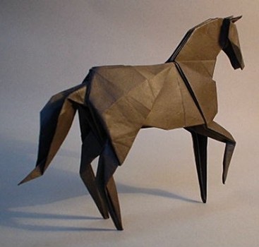 Оригами из бумаги лошадь от Hideo Komatsu Оригами из бумаги лошадь от Hideo Komatsu