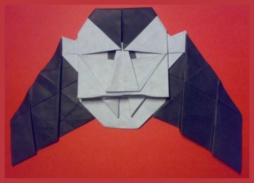 Оригами Дракула за схемой Robin Glynn Оригами Дракула за схемой Robin Glynn